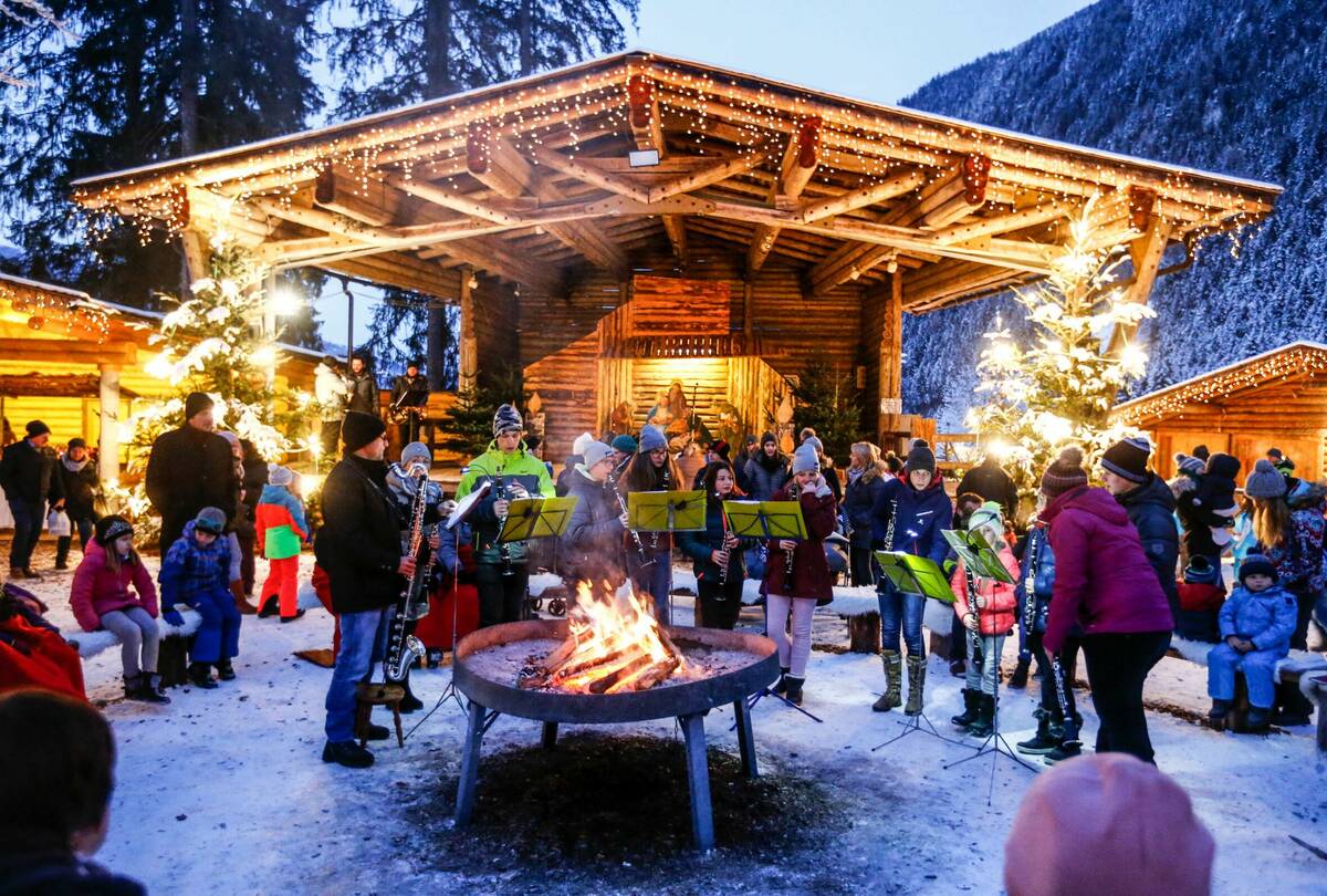 Ski, Board, Toboggan & more Villa Romantica · Mayrhofen · Zillertal